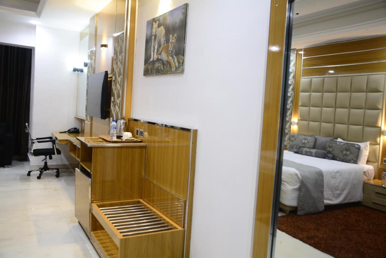 Caesar'S Luxury Hotel Lekki Ngoại thất bức ảnh