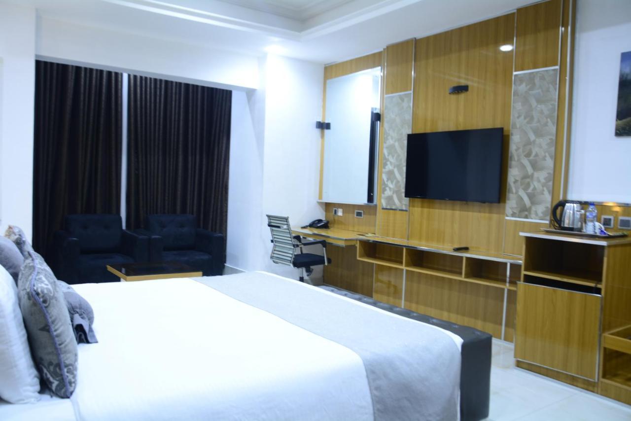 Caesar'S Luxury Hotel Lekki Ngoại thất bức ảnh