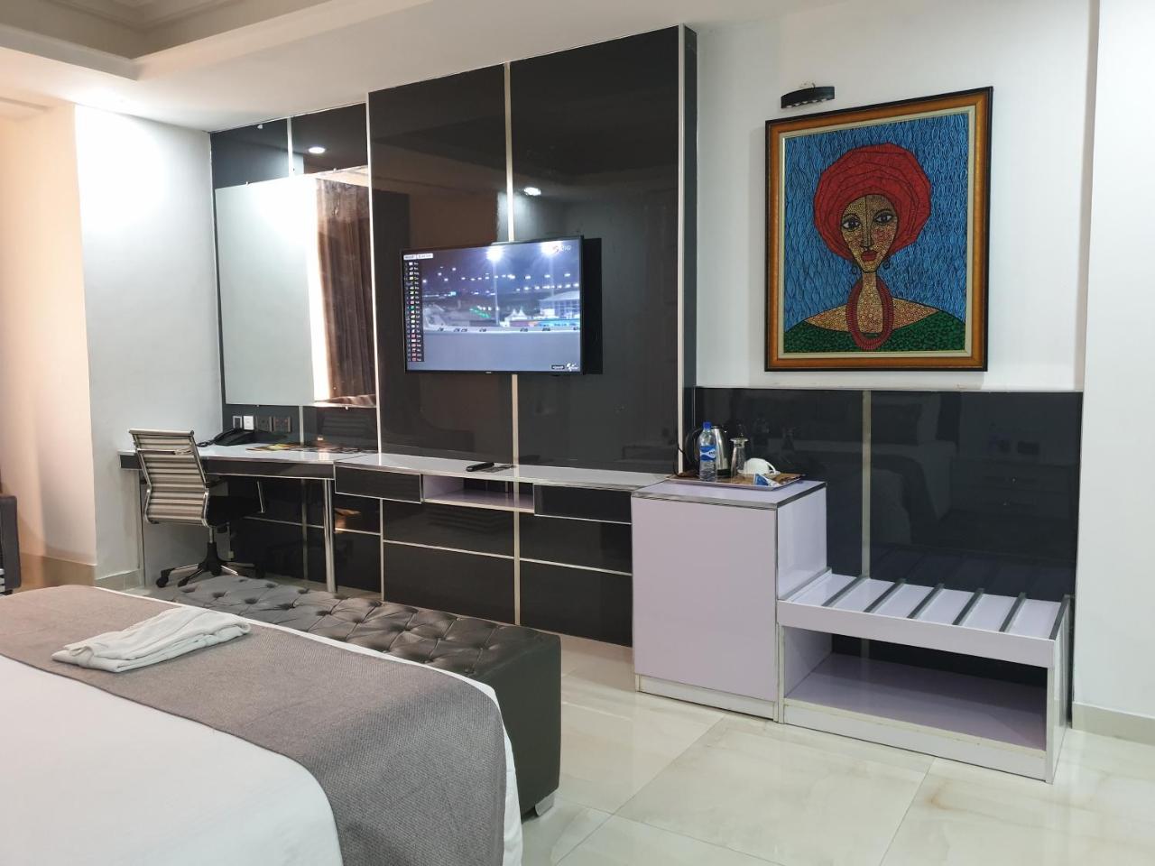 Caesar'S Luxury Hotel Lekki Ngoại thất bức ảnh