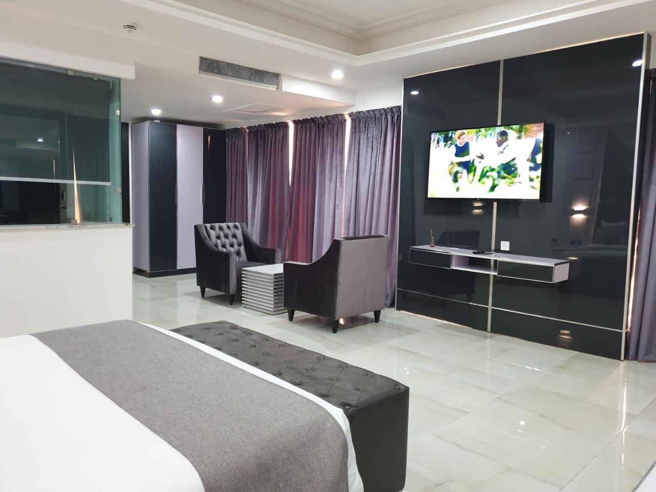 Caesar'S Luxury Hotel Lekki Ngoại thất bức ảnh