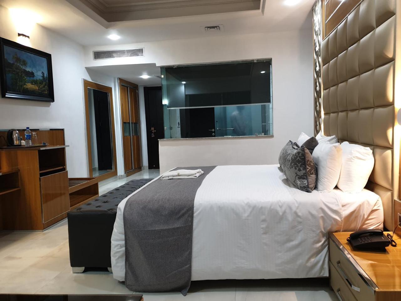 Caesar'S Luxury Hotel Lekki Ngoại thất bức ảnh